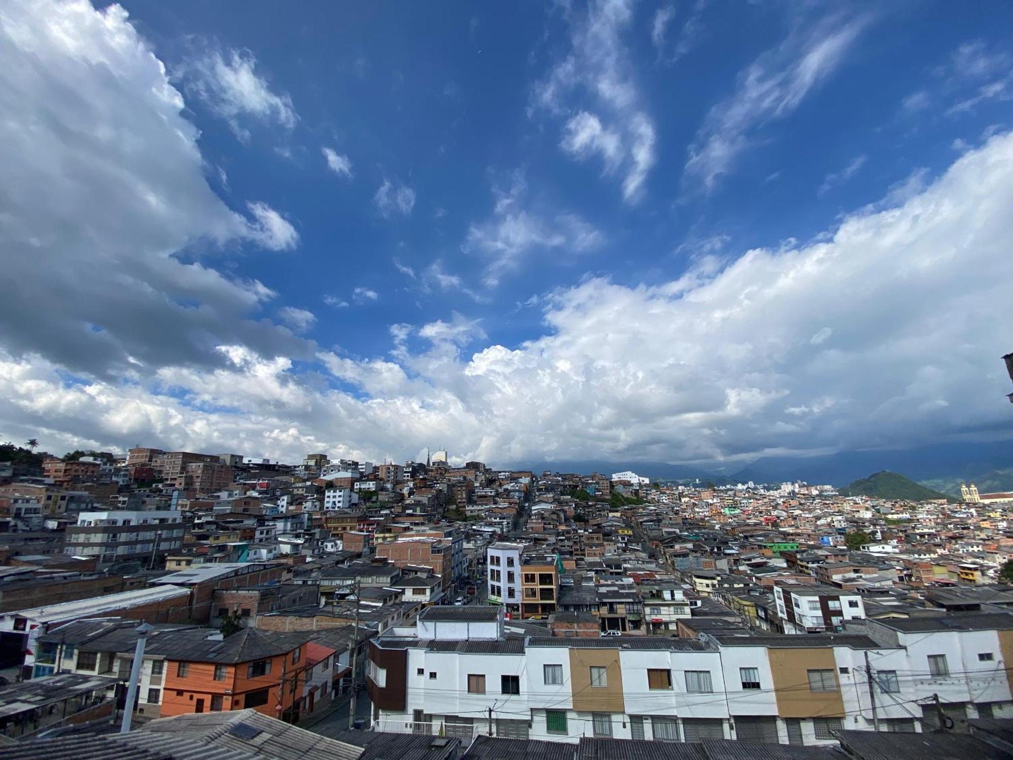 Casa Privada En Manizales Exclusiva Y Comoda Totalmente Equipada Contiguo A La Monumental Plaza De Toros, Cerca Al Mirador De Chipre Y Al Centro Historico De La Ciudad Villa Eksteriør bilde